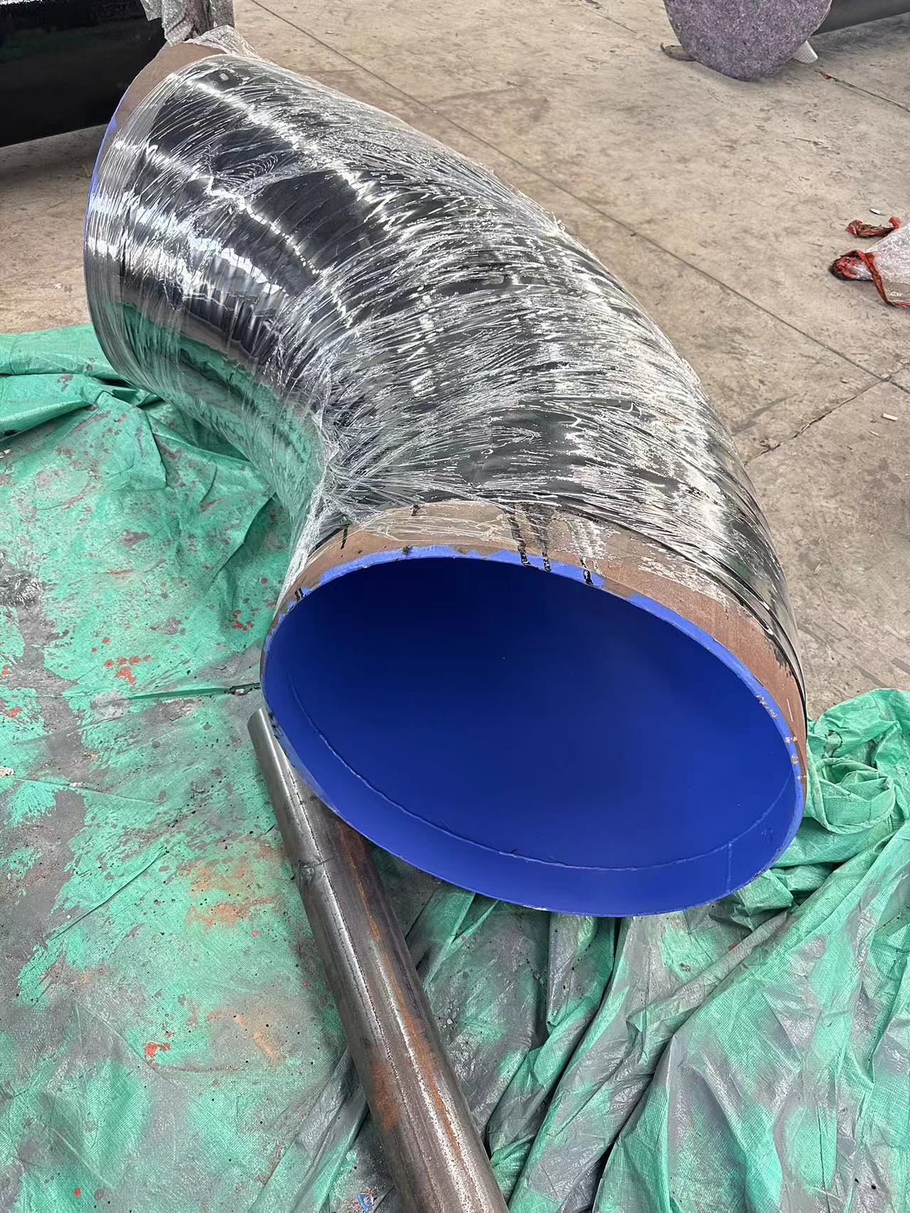 The manufacturer provides TPEP large-diameter anti-corrosion spiral steel pipes with hot-melt epoxy outer three-layer polyethylene anti-corrosion steel pipes