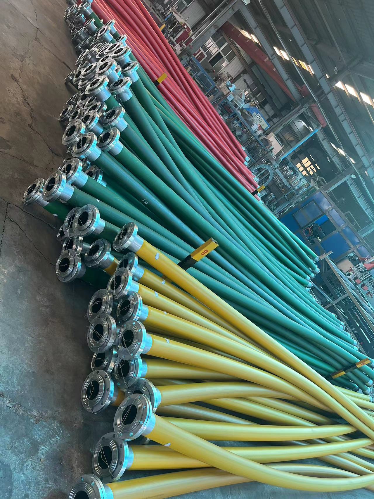 Mining steel woven wear-resistant composite pipe, polyethylene PE steel wire mesh, mining Qikeyuan corrosion-resistant