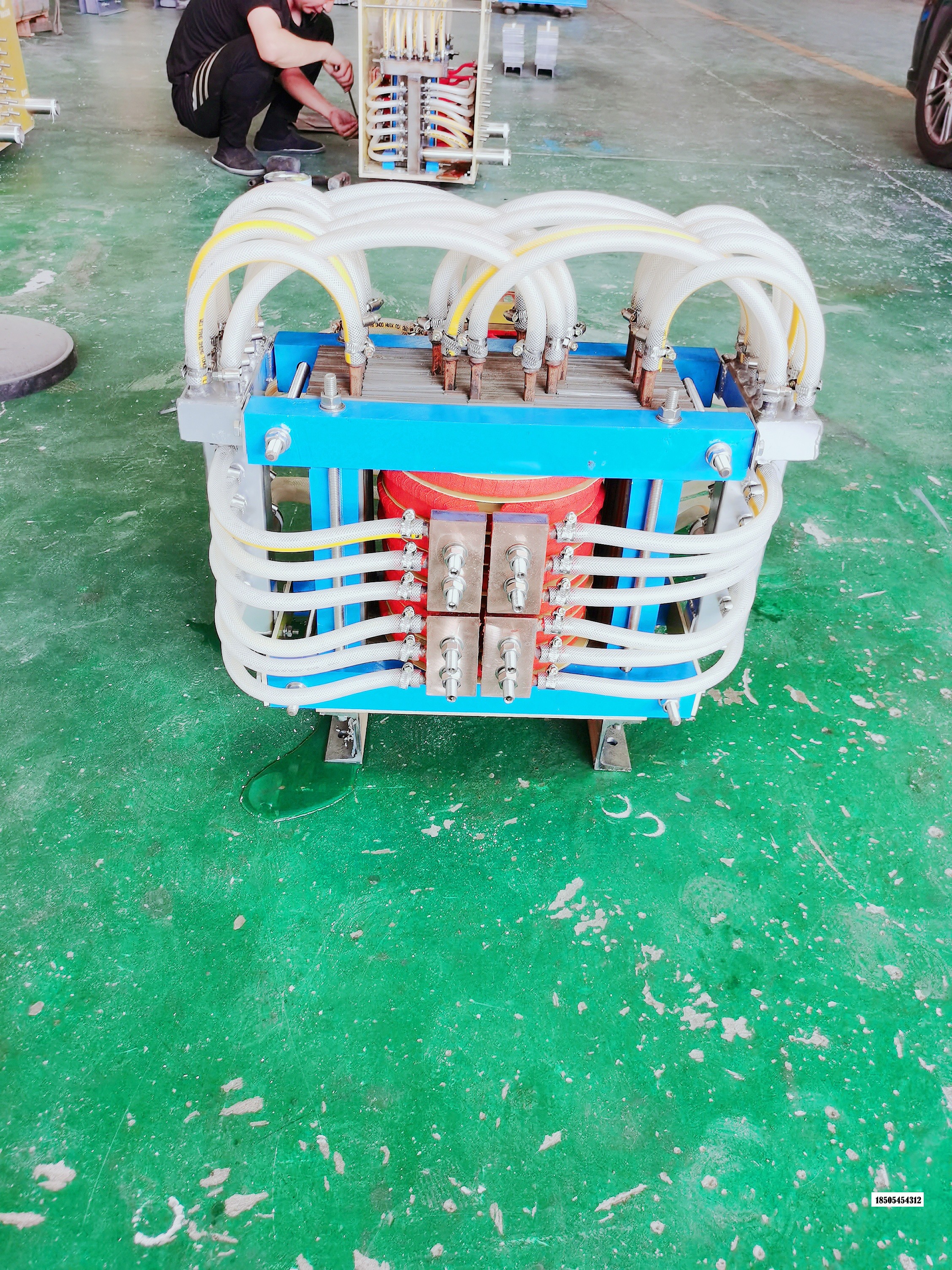 Medium frequency furnace quenching transformer 500KVA high-frequency ultra audio frequency melting induction heating casting steelmaking vacuum isolation