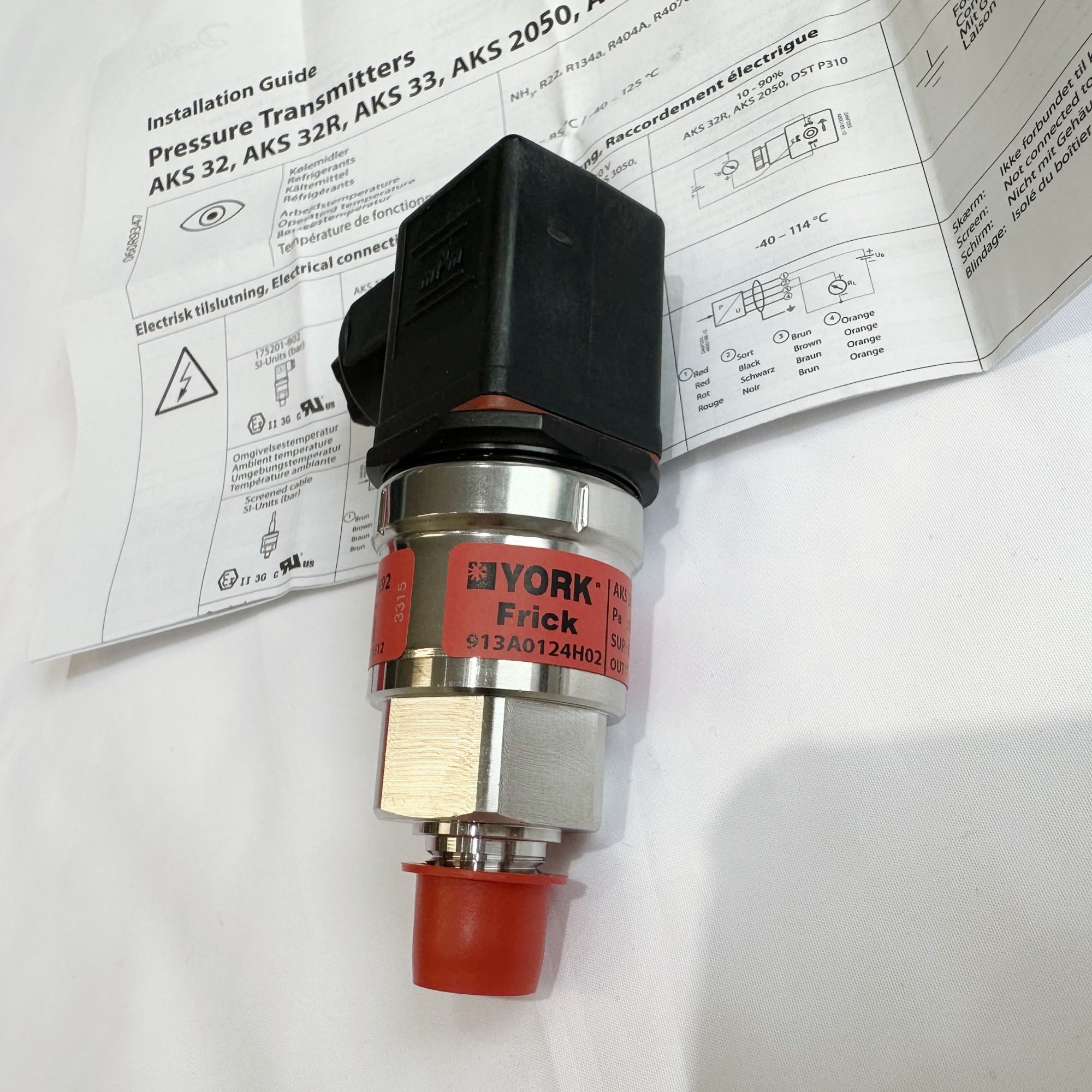 Pressure transmitter 13A0124H01 High pressure sensor 913A0124H02 Centrifugal compressor maintenance