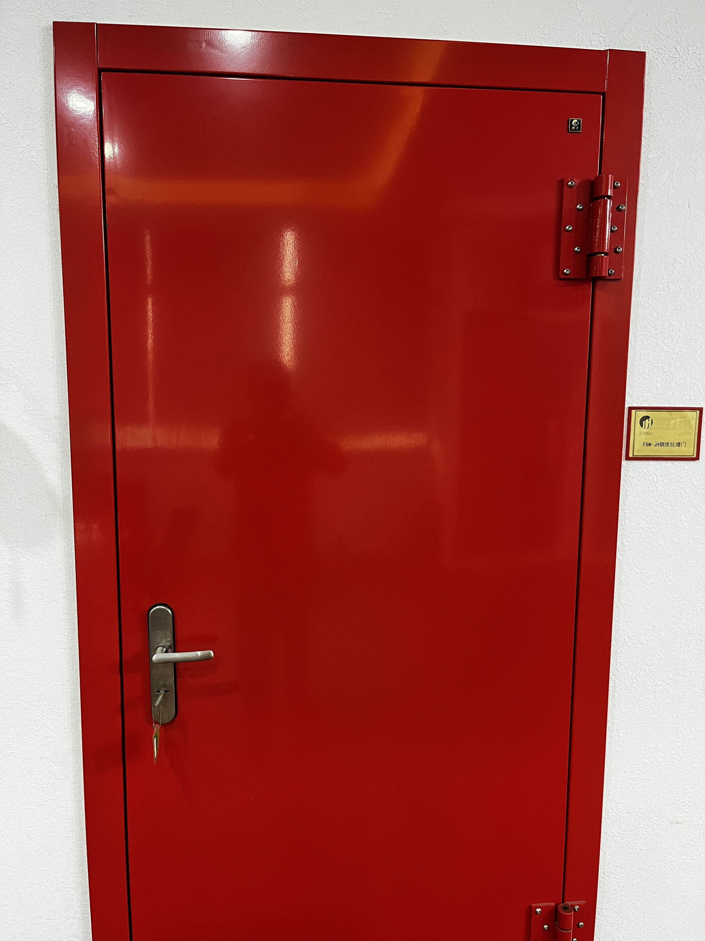 The factory processes one explosion-proof and anti explosion door made of steel, which is also at the factory price