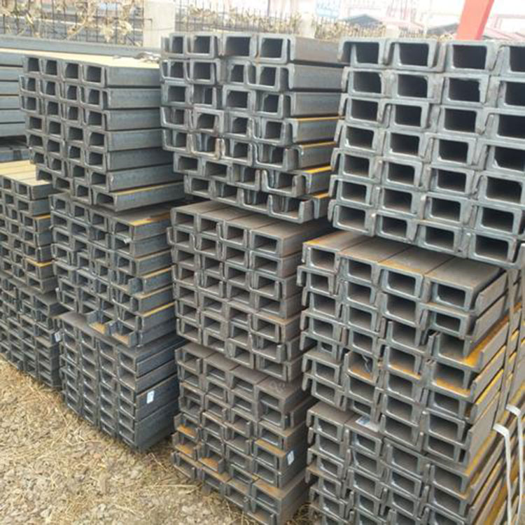 Large scrap steel recycling companies purchase second-hand steel at high prices and dispose of waste metals