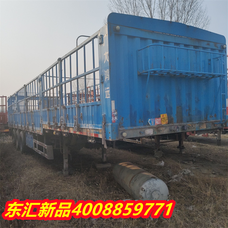 Purchase and sales of 13 meter 18 high warehouse railing semi trailer 11 meter 60 side flip semi trailer for export second-hand trailer