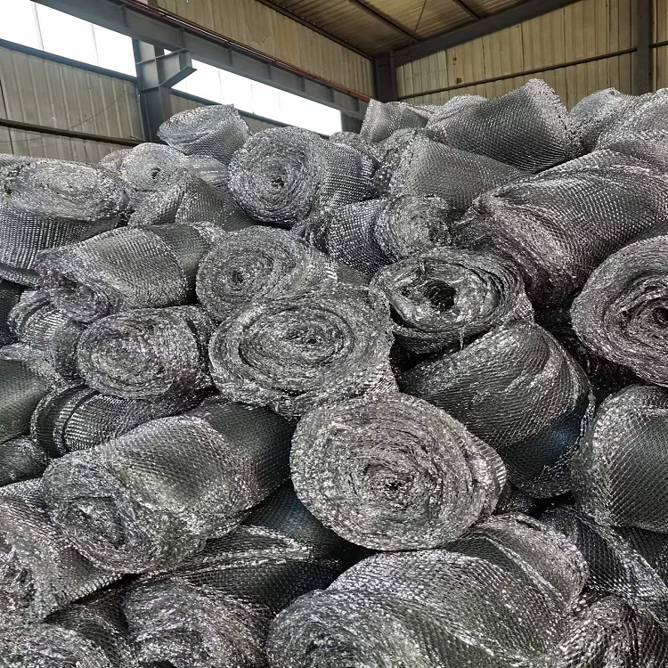 Shengrui supplies honeycomb filling materials made of special alloys with stable quality, static conductivity, corrosion resistance, and explosion-proof performance