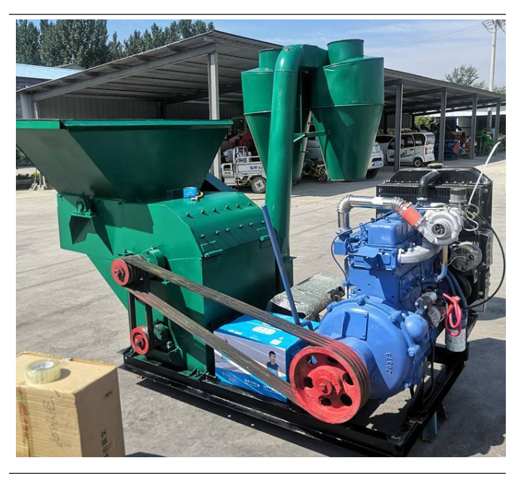 Specialized corn straw crusher for breeding plants, sold by Wanhang, multifunctional hammer type bran crusher