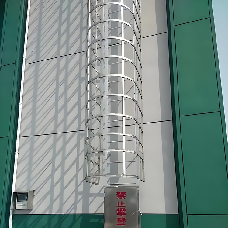 Q236B镀锌钢爬梯护笼 运行平稳 楼梯污水井用 冀枣