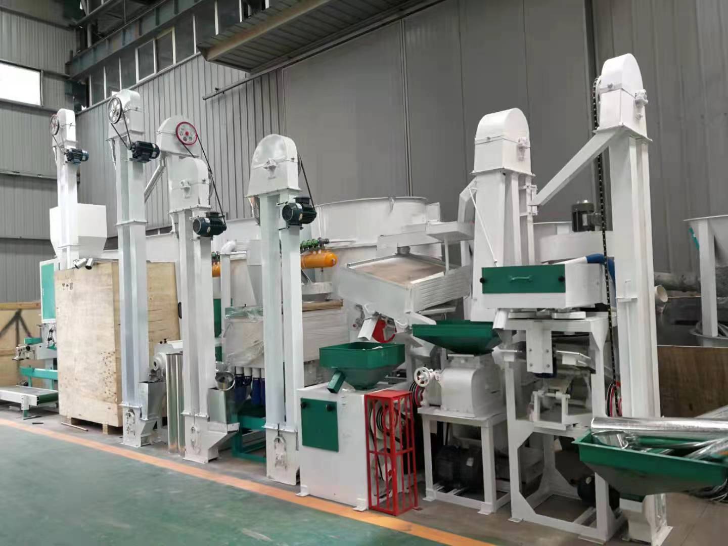 Millet rice peeling and milling machine, complete set of rice processing equipment, fully automated production line