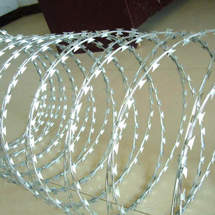 Manufacturer's fence rolling cage protection fence rolling cage stainless steel fence rolling cage fence manufacturer Ruishuo meters can be determined