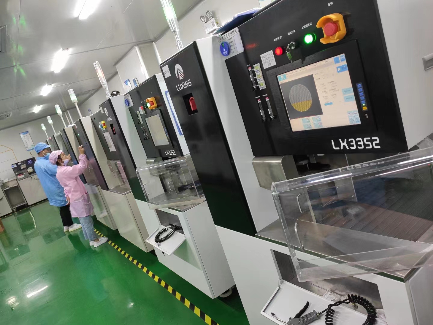 The entire process of precision glass slicing machine for Bojiexin semiconductor chip cutting machine