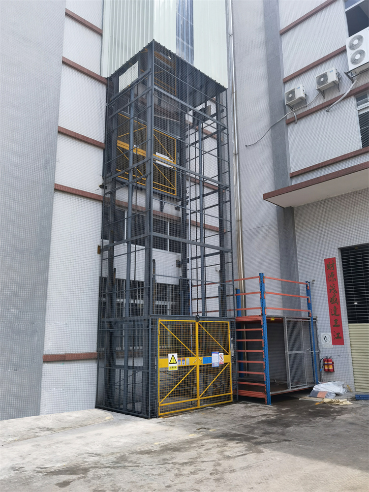 Customized Chain Elevator for Elevating Goods Elevator Company's Up and Down Guide Rail Elevating Platform Weilin Qinli