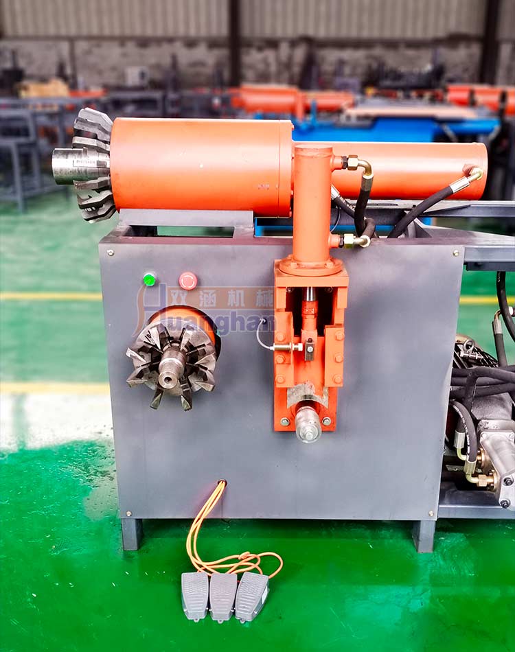 New Double Culvert Motor Disassembly Equipment Manufacturer Motor Copper Pulling Machine Equipment Cable Automatic Stripping Machine