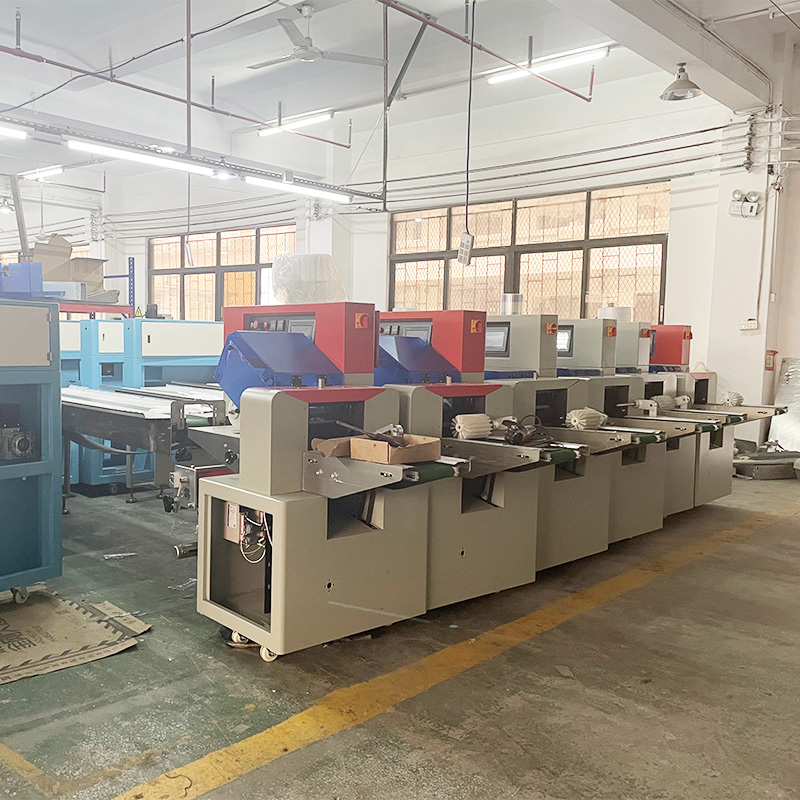 Mooncake packaging machine, bread pillow type packaging machine, fully automatic food sealing machine