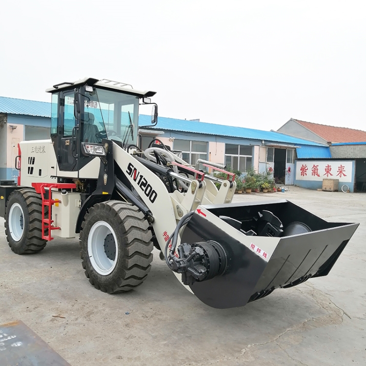 1.2 Square mixing bucket loader is used to mix and load from Concrete mixer 1200 type mixing forklift