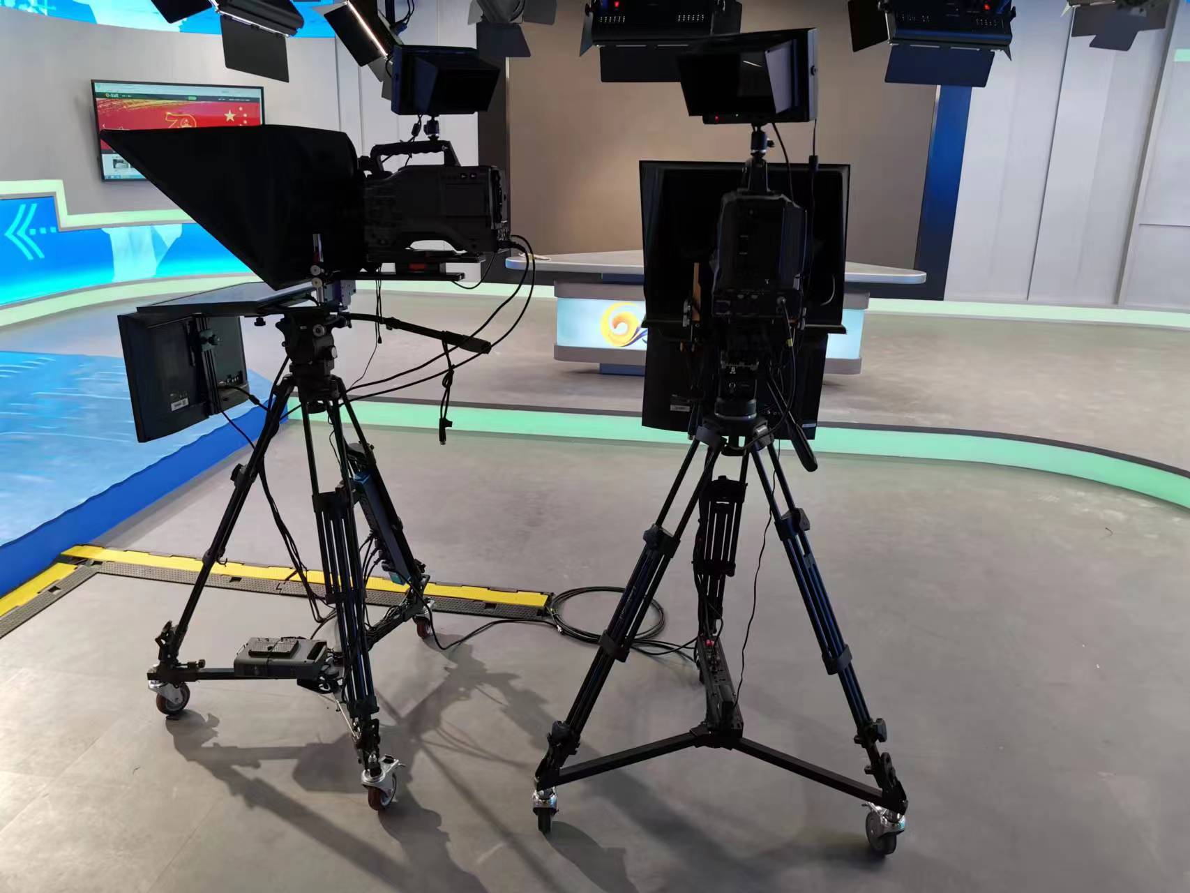 Tian Ying Shi Tong teleprompter, studio equipment, live streaming with goods, conference subtitle reminder, dual screen display