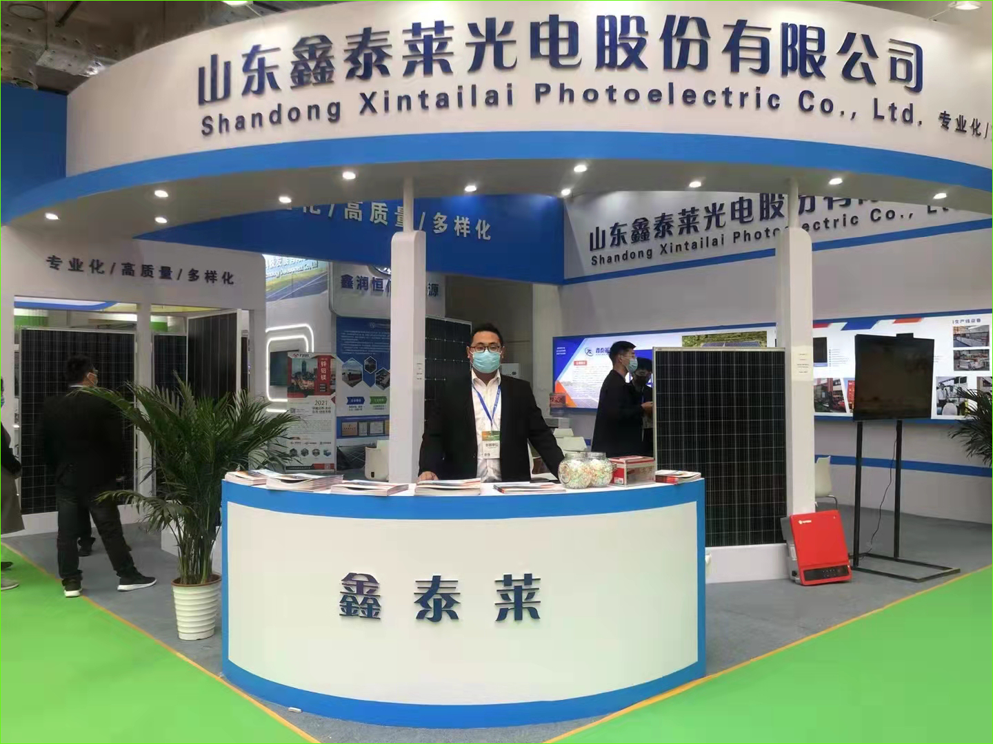 Single crystal solar panel modules, solar panels, industrial and commercial buildings, self operated power plants, distributed photovoltaic power generation panels