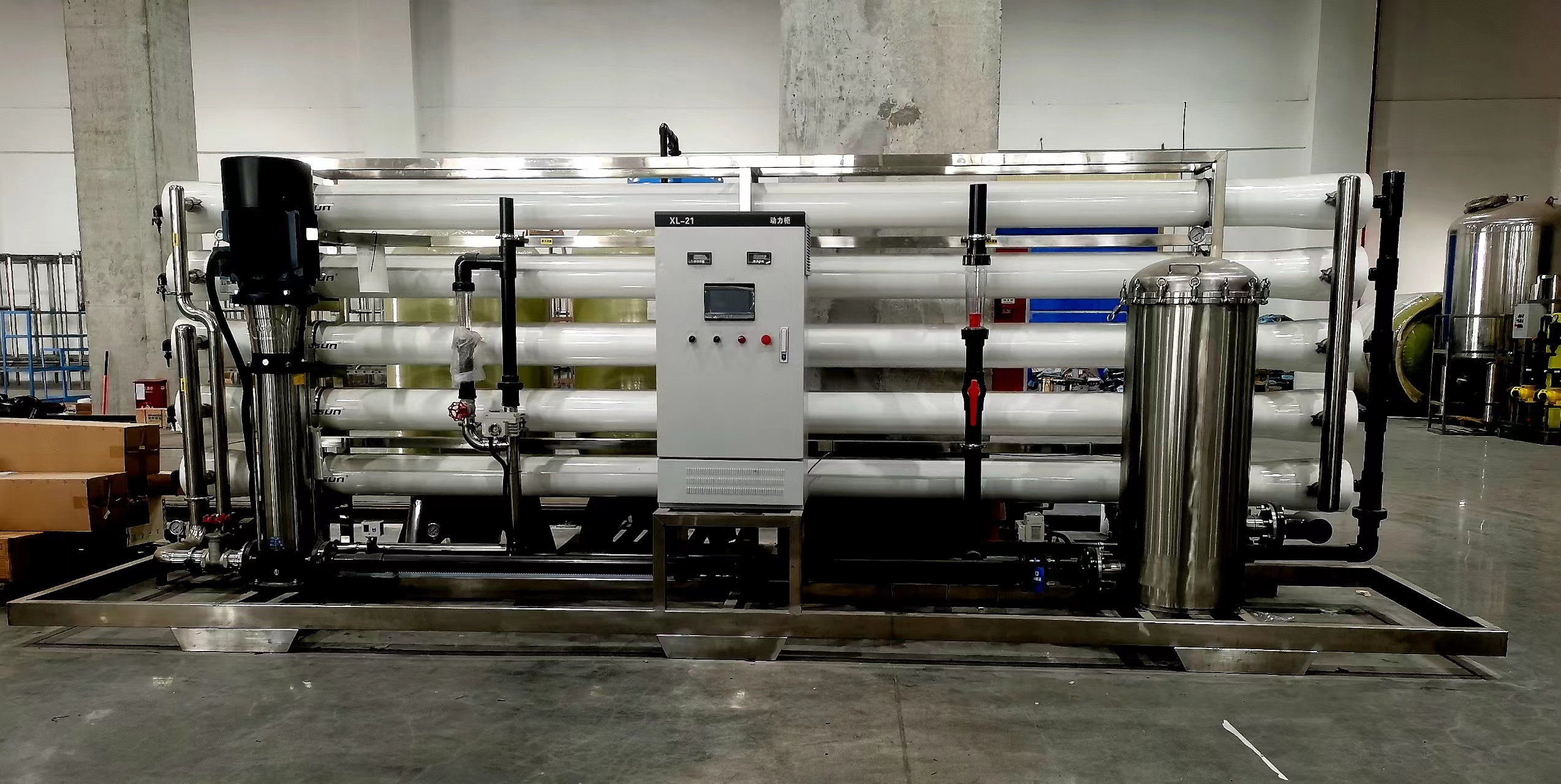 Fully automatic RO pure water treatment equipment 1-100T industrial pure water equipment reverse osmosis water purification equipment desalination device