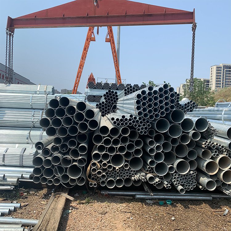 4 inch galvanized pipe DN32 galvanized steel pipe for timely shipment and customization of railway vehicles