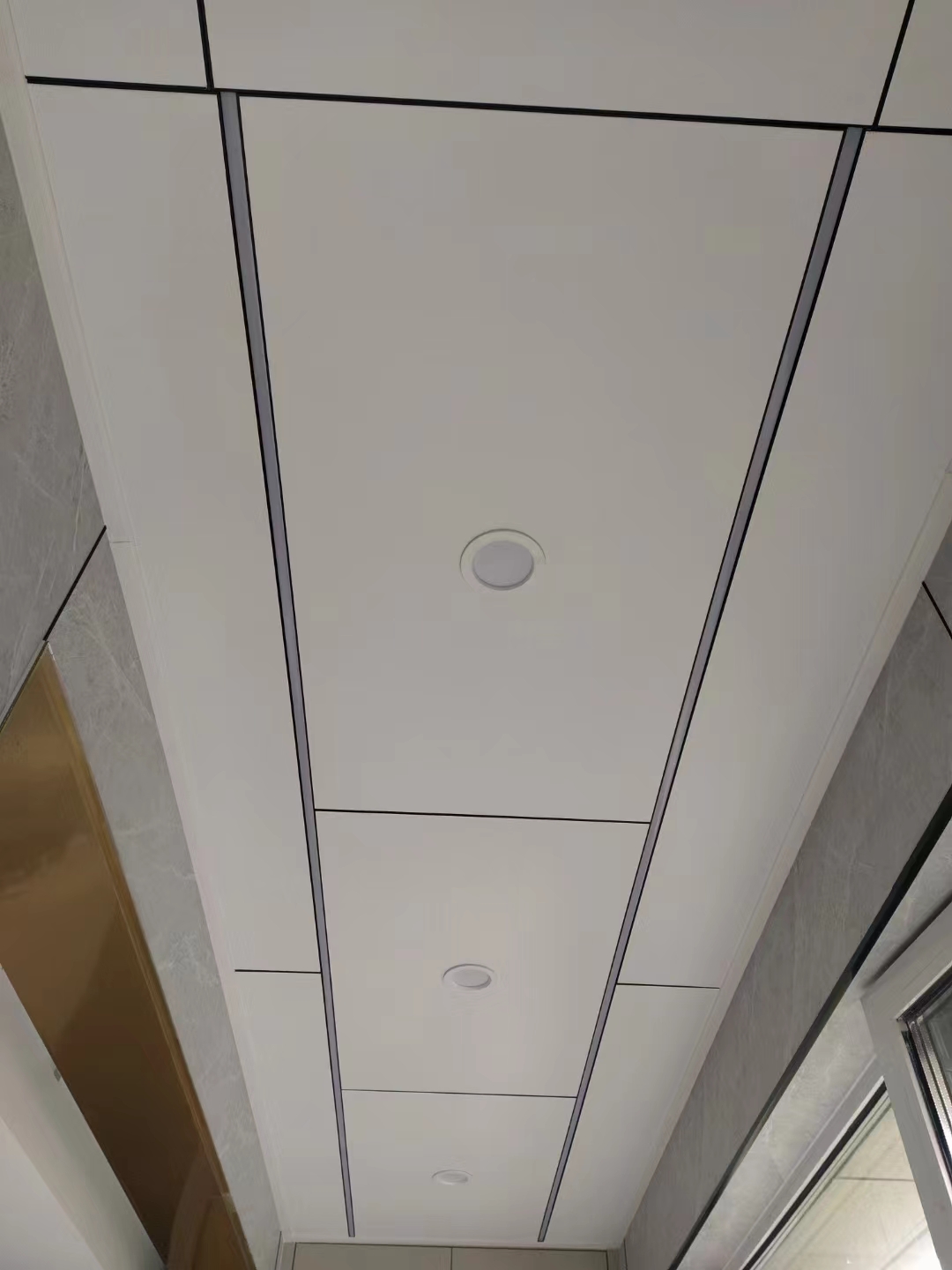 Professional production and production of integrated ceiling honeycomb panels, aluminum veneer panels, aluminum wall panels, customized for the entire house