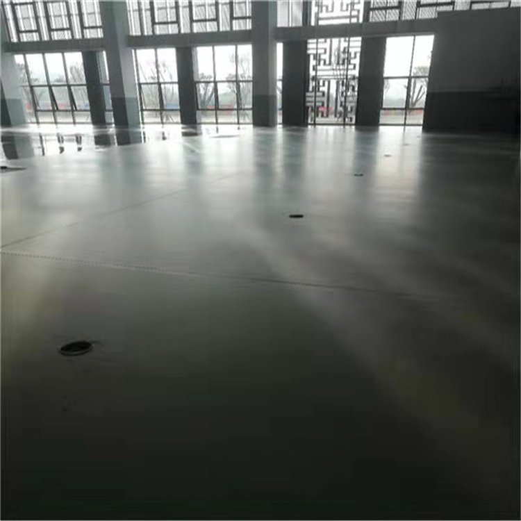 Leveling of the base layer in front of the wooden floor of Kamabela flat home decoration self-leveling cement PVC flooring