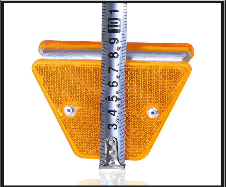 Raised road signs, reflective road studs, contour signs, road deceleration guidance signs, road trapezoidal warning signs