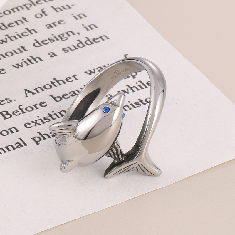 Original Factory Creative Stainless Steel Small Animal Men's Ring Titanium Steel Tidal Blue Eyed Dolphin Ring for Friends