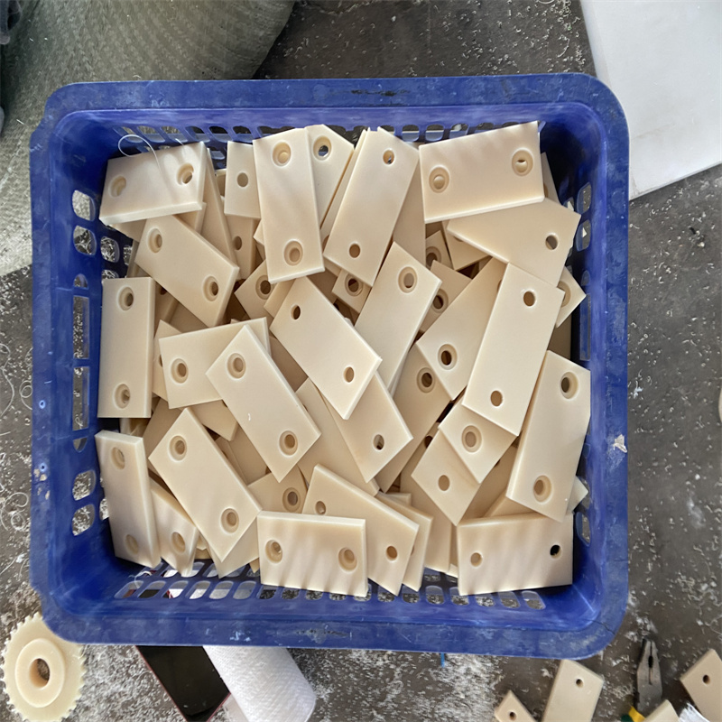 Nylon limit block, oil resistant and wear-resistant plastic processing parts, engineering machinery, customized nylon slider