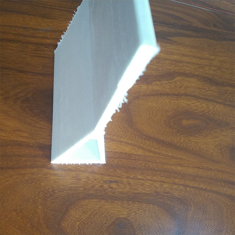 Huaheng fiberglass fecal leakage plate support beam, high-strength poultry care and delivery bed, waste extruded profile floor beam