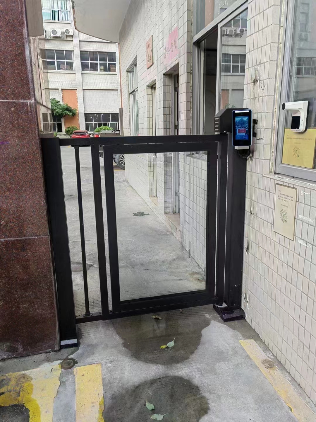 Pedestrian passage advertising door electric door community advertising gate Kunjie Technology