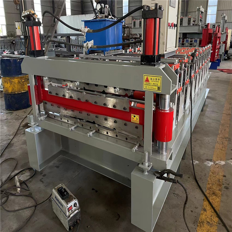 Reinforced color steel tile pressing machine, stainless steel 840-900 double-layer equipment, dual-purpose molding machine, manufactured by Longxing