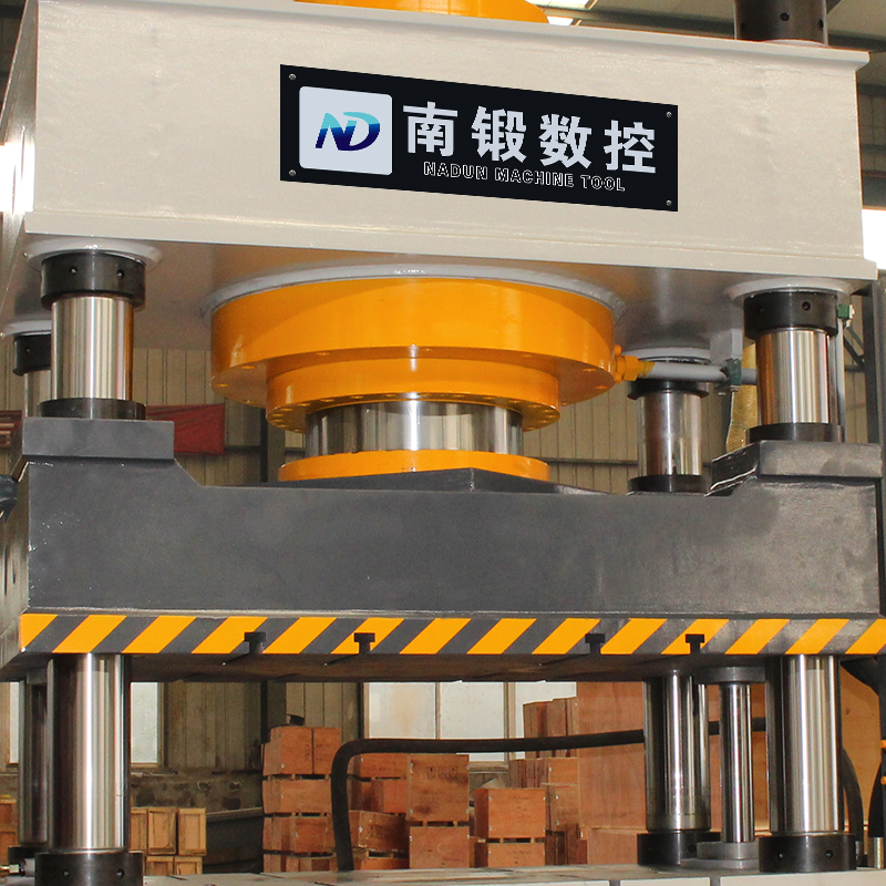 500T engine guard hydraulic press 500T metal sheet forming four column hydraulic press customized by the manufacturer