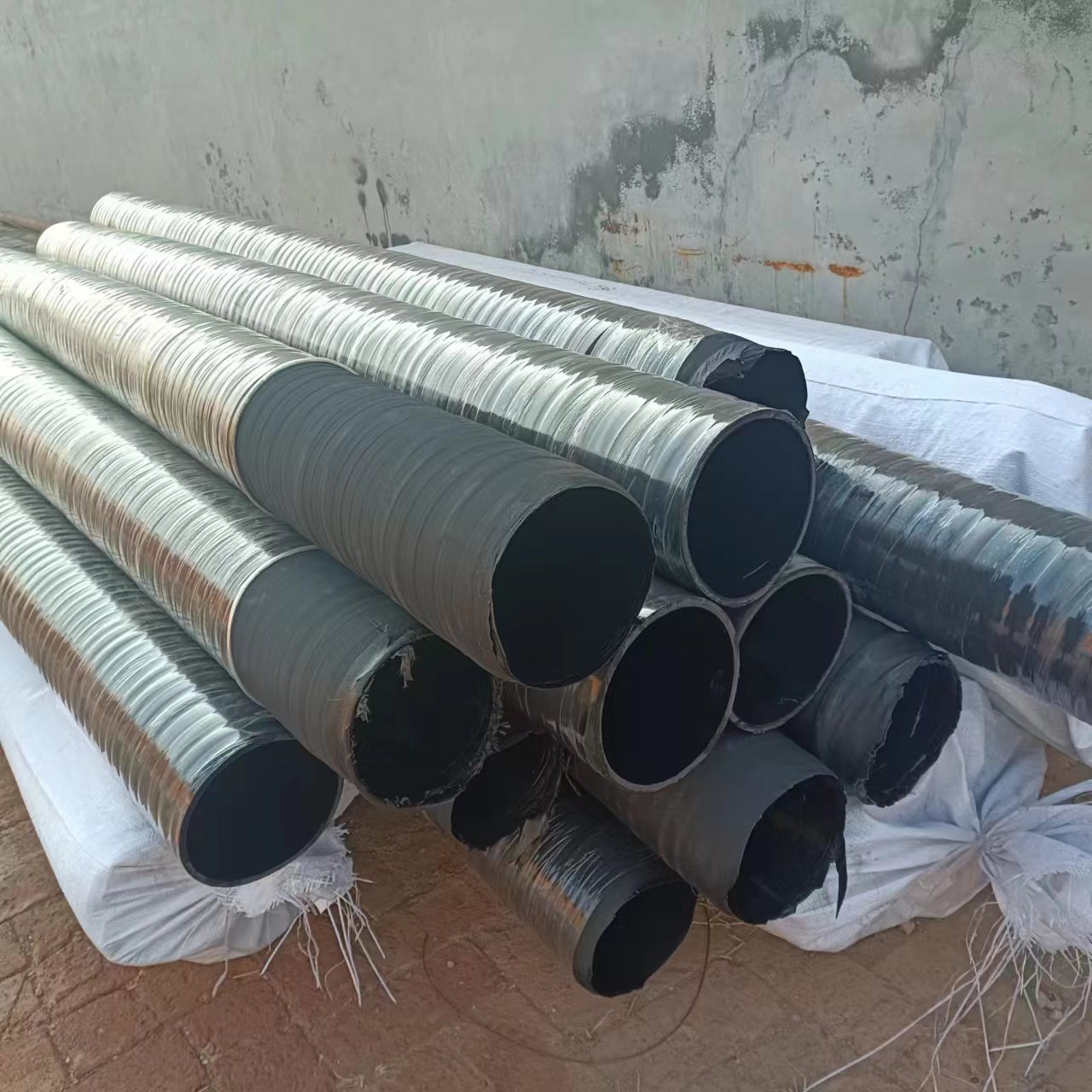 Large diameter steel wire skeleton rubber hose, air pressure air pipe, ventilation expansion hose, cloth clamping and threading pipe