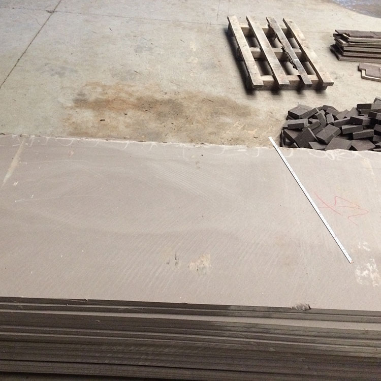 Large supply of natural purple sandstone rough board specifications, irregular relief sculptures, etc