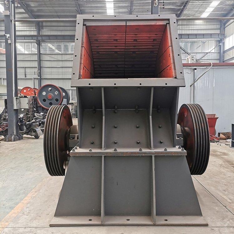 Counterattack heavy hammer crusher, sand and gravel aggregate production line equipment, sand and gravel crushing Guangxin Machinery