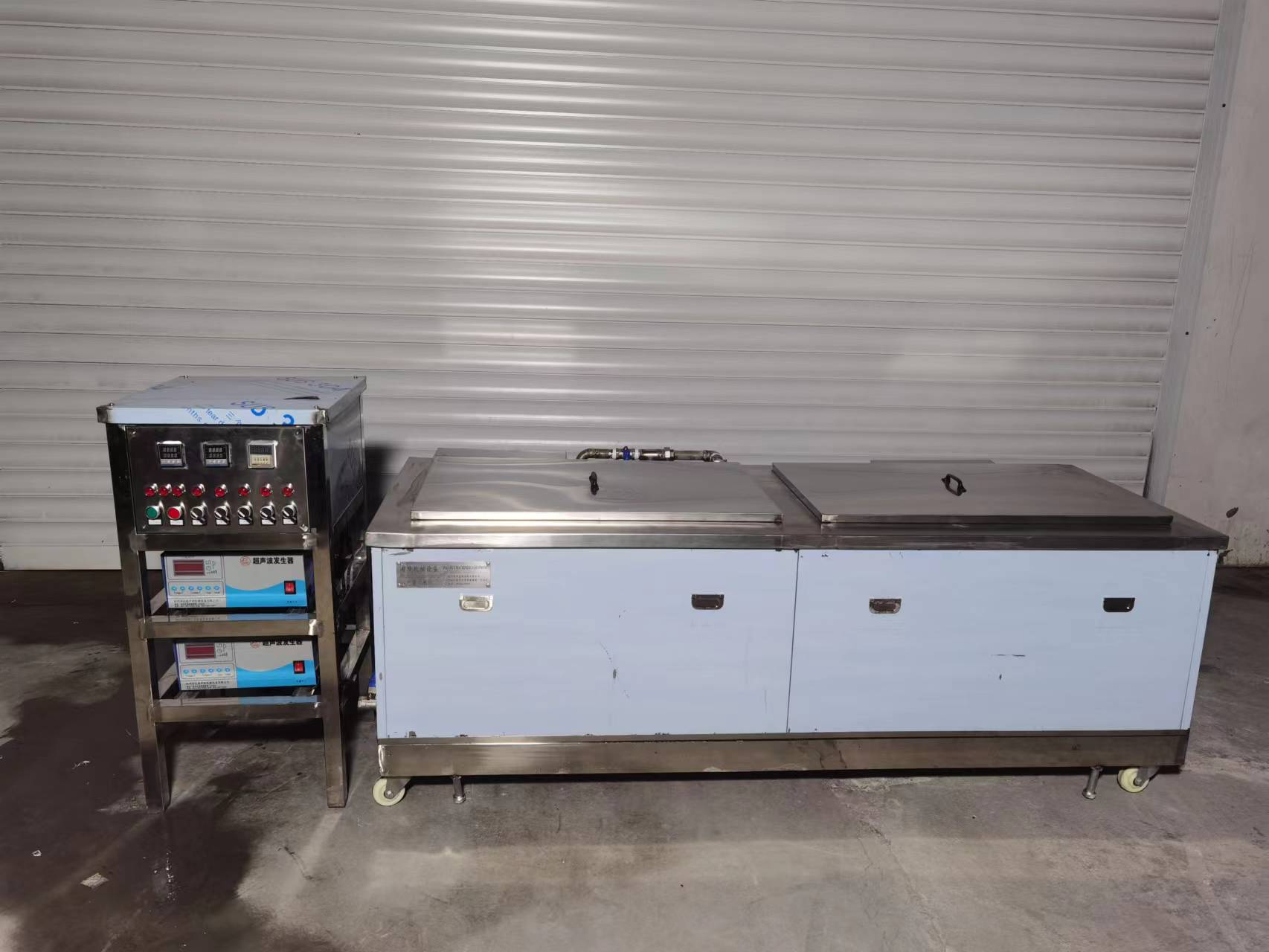 Hardware two slot ultrasonic cleaning machine for circulating filtration, oil removal, rust removal, and smooth operation machinery