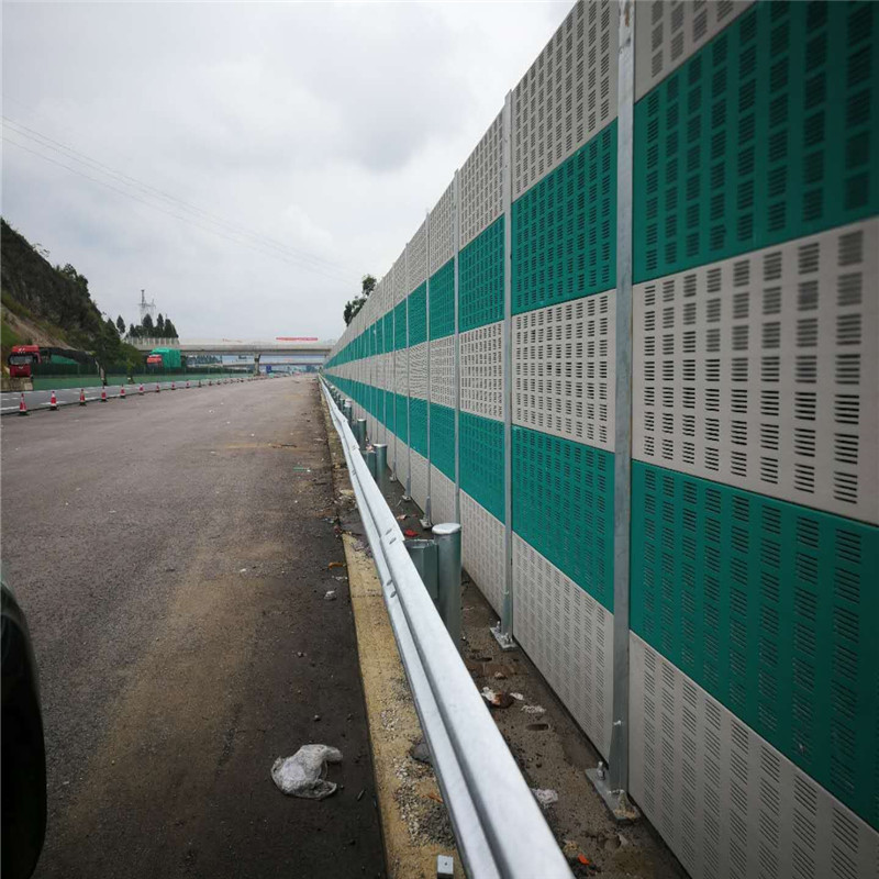 Professional construction of sound-absorbing panels, sound barriers, railway sound-absorbing screens, unit panels, and air conditioning units for Yuanchang subgrade viaduct