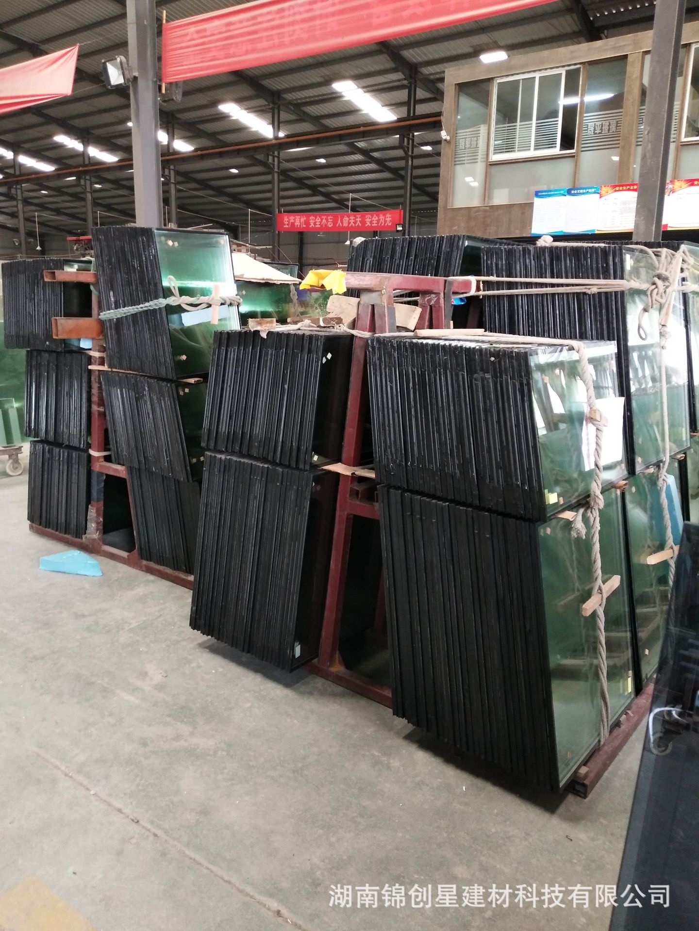 Manufactured by the manufacturer to produce hot bending shaped glass, curved glass, bent glass, tempered hot bending glass, and customized processing