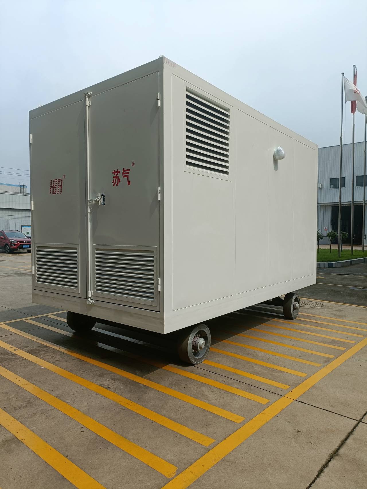 Vehicle mounted mobile nitrogen generator Container type nitrogen generator Mobile nitrogen generator with low energy consumption, reliable performance