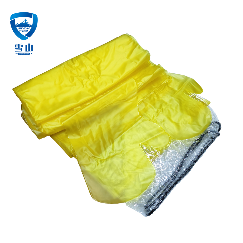 Manufacturer's production of BIBO equipment replacement bags, bag feeding into filter safety PVC bags