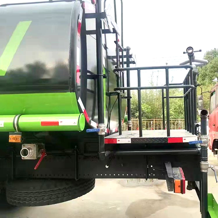 Dongfeng rear eight wheel 20-25 ton green sprinkler truck, 20 square meter sprinkler truck equipped with fog cannon for dust reduction, environmental sanitation, and dust suppression