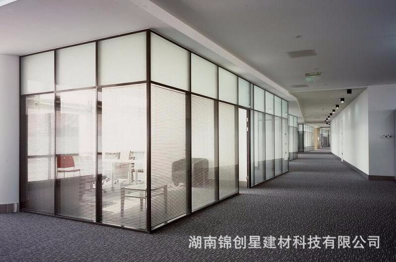 Office glass partition wall, double glass louver partition, hotel office glass partition, fireproof partition