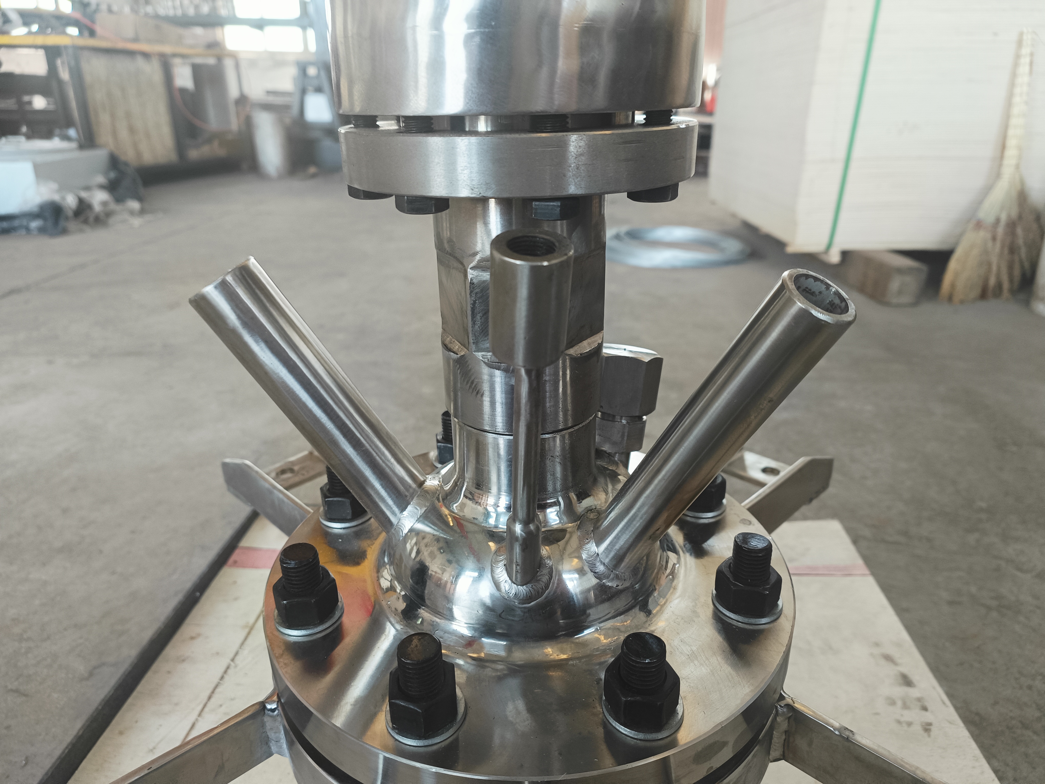 Customized 2L esterification polycondensation stainless steel electric heating reactor for Huanyu Chemical Machine