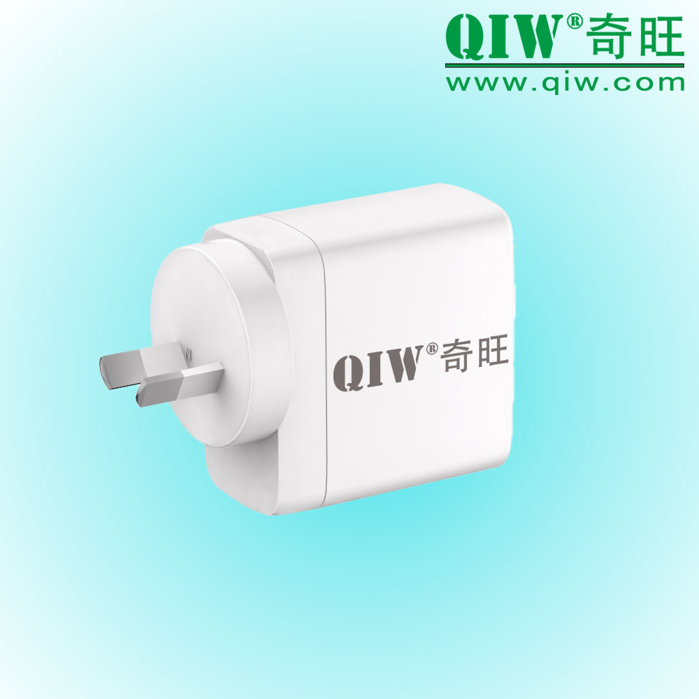 QIW奇旺 GaN充电器 45W CETL 20V 2.25A
