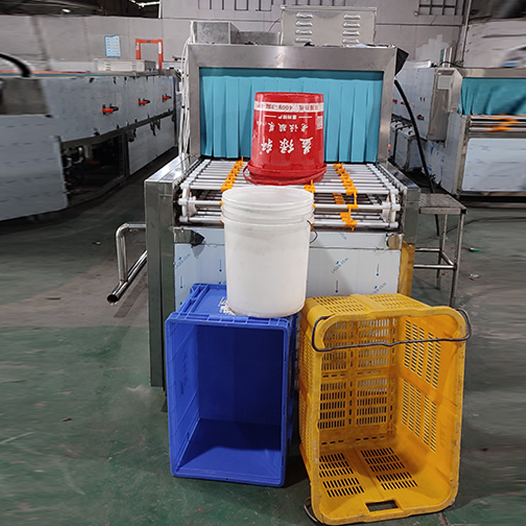 Professional production of plastic bucket cleaning machine, poultry feed basket washing machine, plastic box cleaning equipment