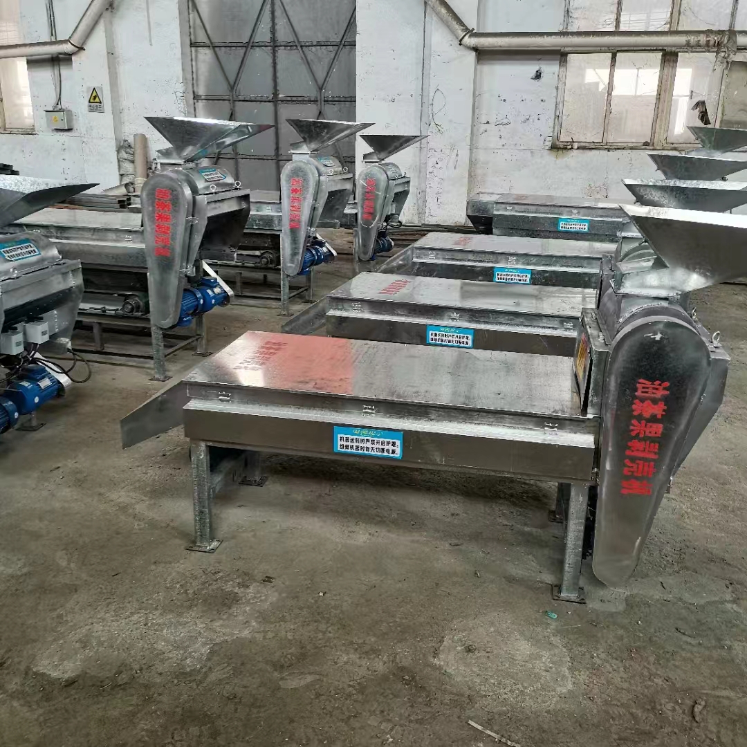 Large Camellia Seed Shelling and Peeling Machine Oil Tea Seed Shelling Machine Tea Seed Shelling Machine Fully Automatic with High Efficiency