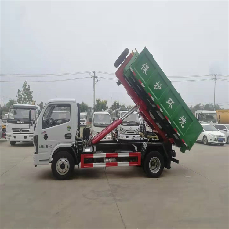 Dongfeng D7 carriage detachable 8-square hook arm garbage removal vehicle is suitable for urban and rural garbage removal