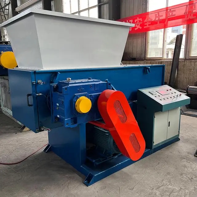 PVC waste plastic woven bag shredder single motor rolling cutting shredder Xinshichang Machinery