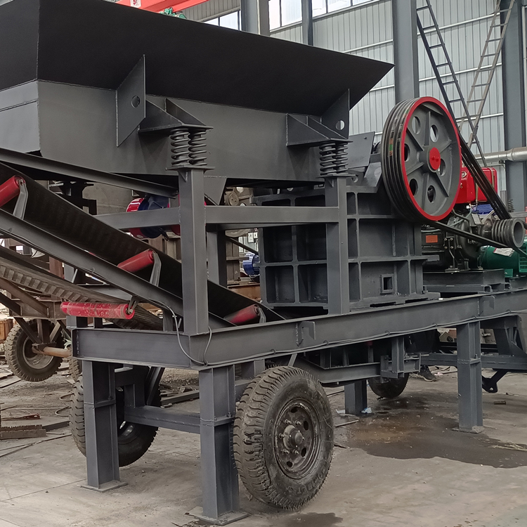 Vehicle mounted mobile crusher Construction waste stone maker diesel power without foundation Hengxingrong machinery