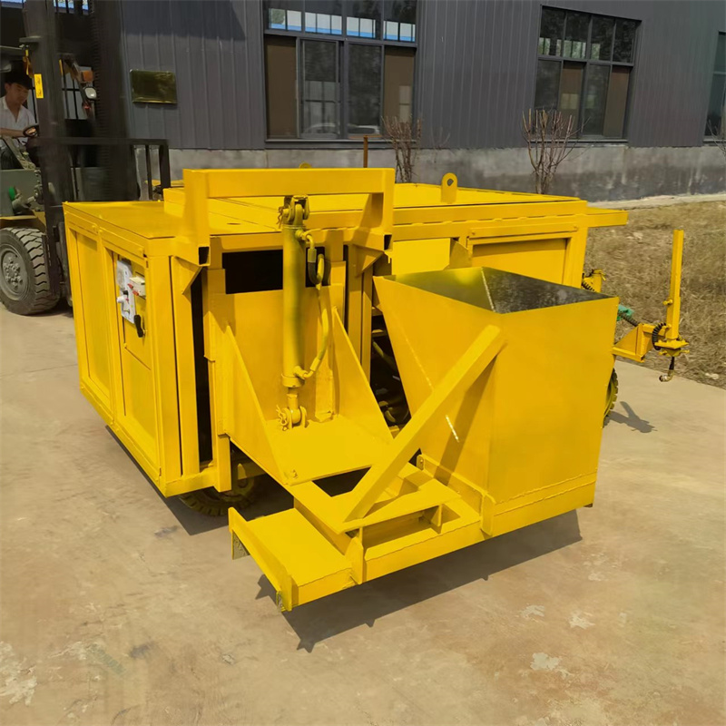 Highway curb concrete cast-in-place molding machine, diesel hydraulic curb sliding formwork machine