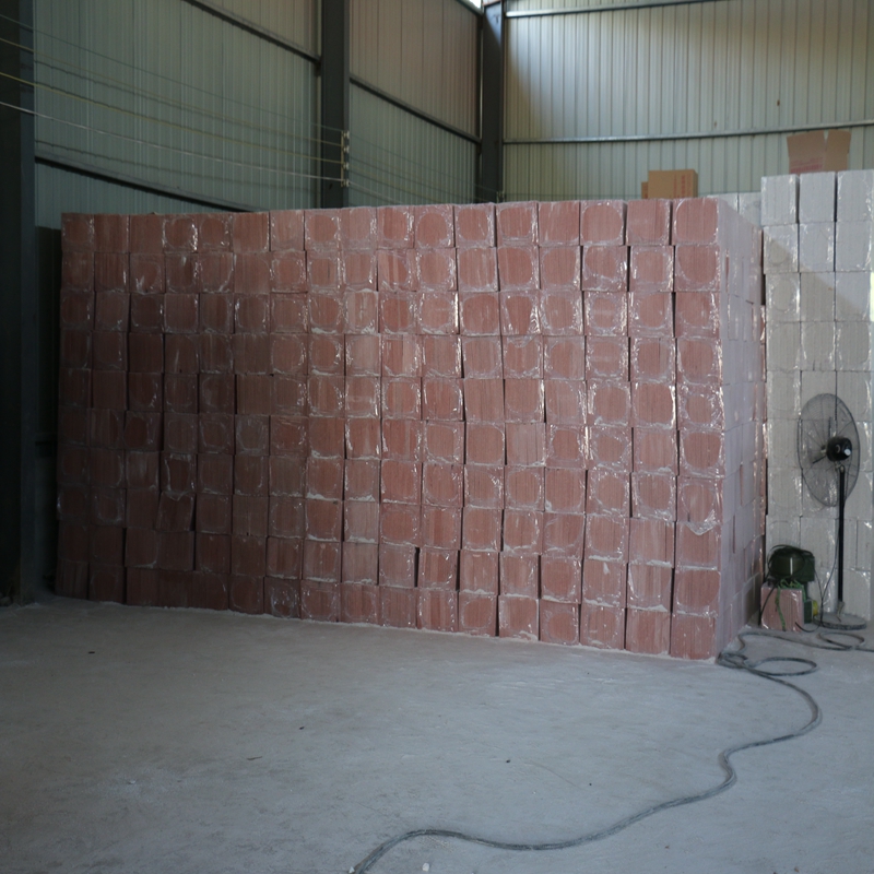 Pearlite Perlite vitrified micro bead inorganic light aggregate insulation board light fire insulation inner and outer wall roof