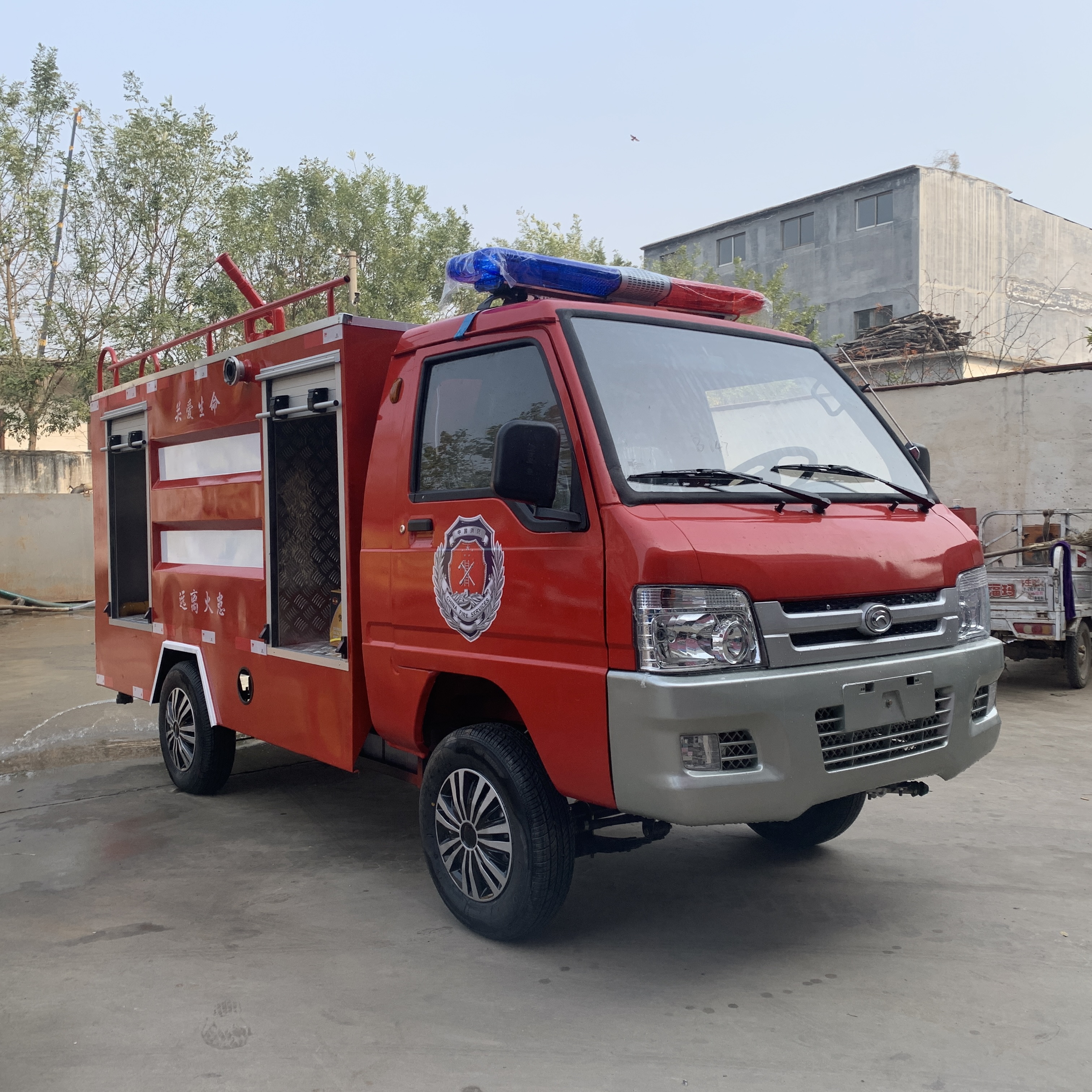 New energy electric four-wheel fire truck Zhenchi Environmental Sanitation high-power fire pump emergency rescue patrol vehicle